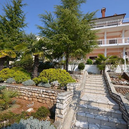 Apartments Slavica Rabac Kültér fotó
