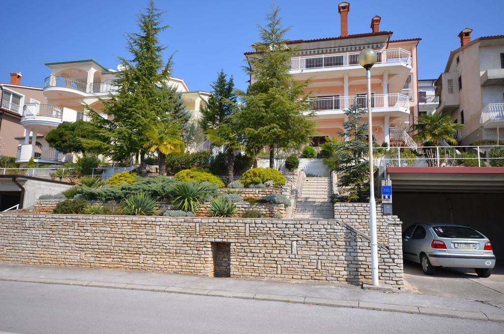 Apartments Slavica Rabac Kültér fotó
