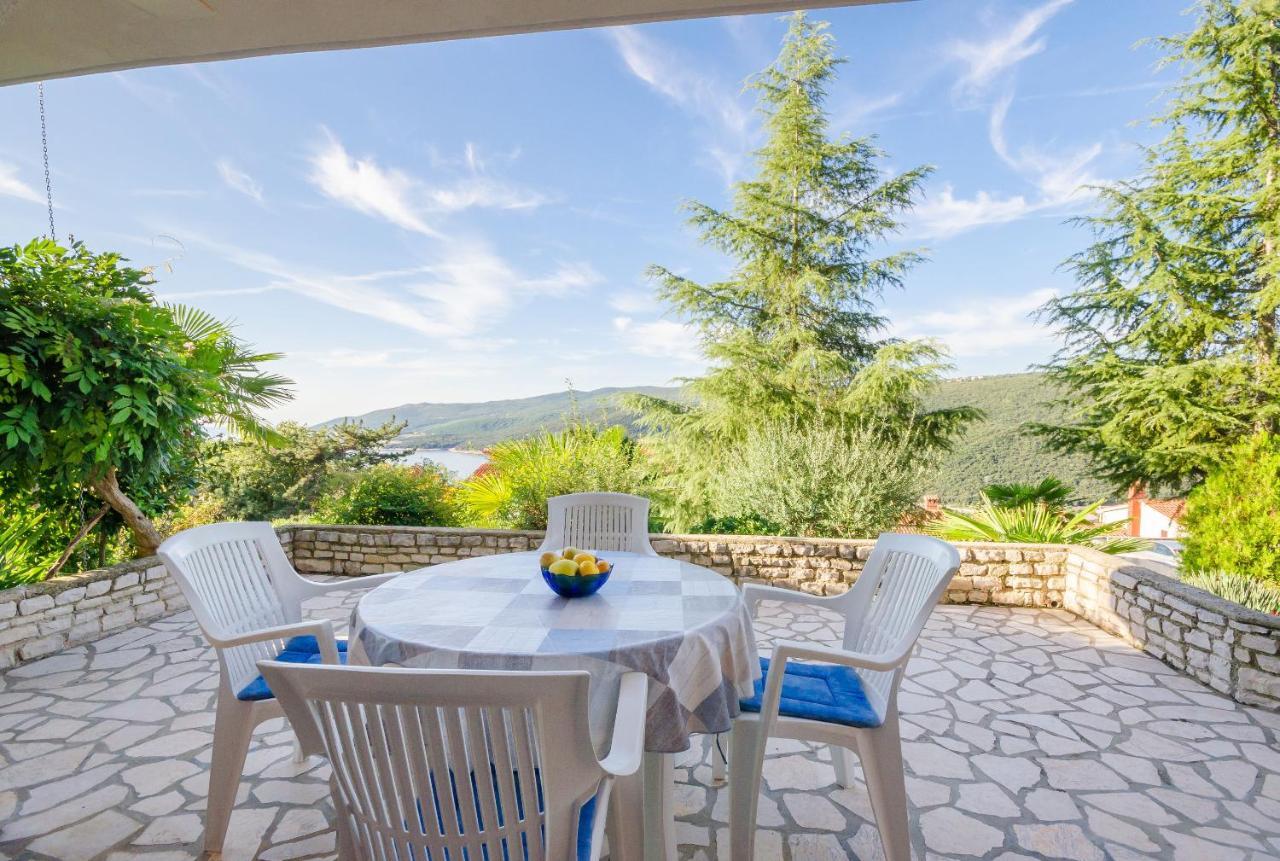 Apartments Slavica Rabac Kültér fotó